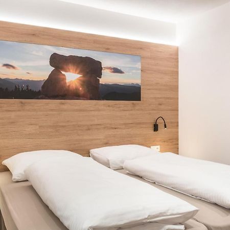 Aster Moments Apt Max San Genesio Atesino Exterior foto